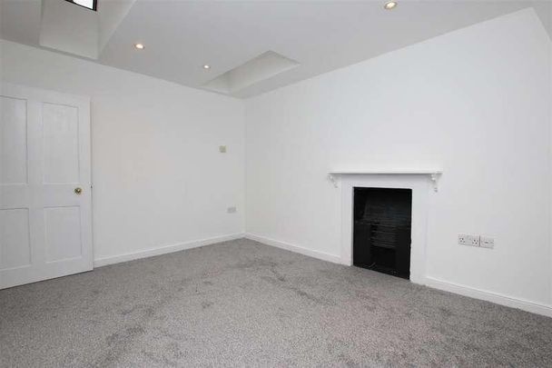 Grosvenor Place, Bath, BA1 - Photo 1