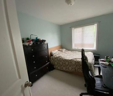 For Lease - 304 GREY SEAL Circle, Blossom Park - Airport and Area, ... - Photo 4