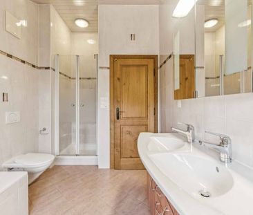 Beautiful semi-detached house with garden - Photo 6