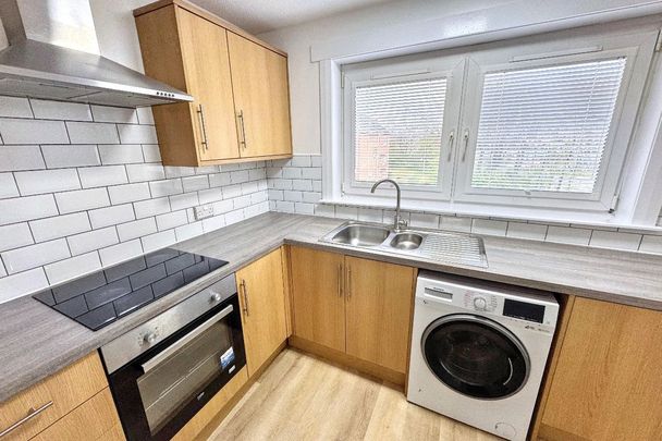 2 Bed, Second Floor Flat - Photo 1