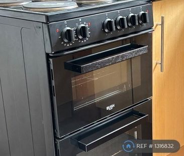 1 bedroom flat to rent - Photo 4