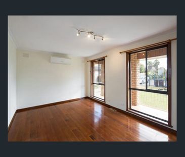 2/30 Joffre Street, Noble Park, Vic 3174 - Photo 4