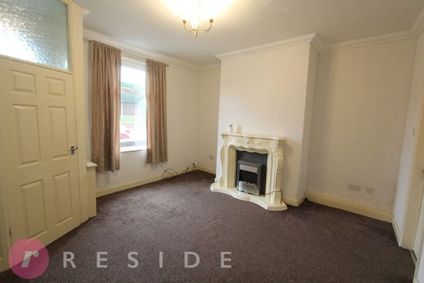 Pilsworth Road, Heywood - Photo 1