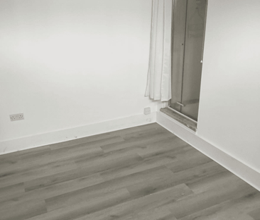 Hoppers Road, London, N13 - Photo 1 | Rentumo