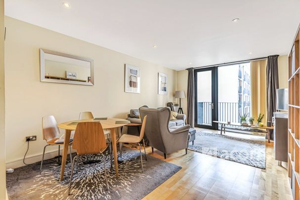 City Walk, London, SE1 - Photo 1