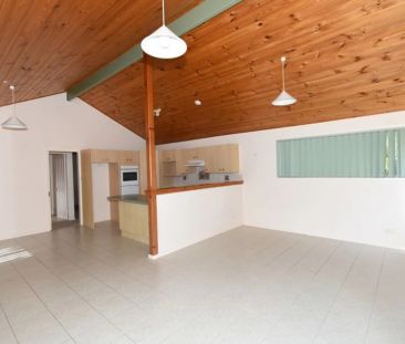 Modern 3-Bedroom Home in a Quiet Cul-de-Sac - Photo 6