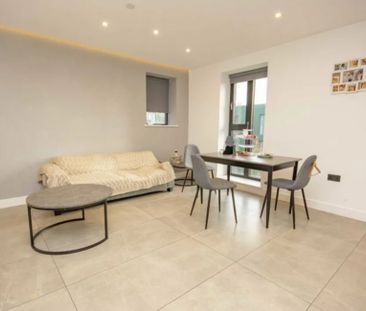 Chronicle Avenue, London, NW9 4BH - Photo 1