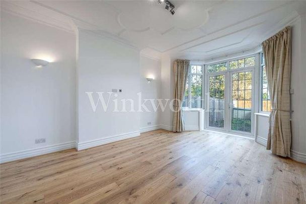 Ravenscroft Avenue, London, NW11 - Photo 1