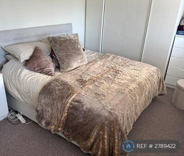 2 bedroom semi-detached house to rent - Photo 5