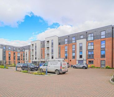 2 bedroom retirement property to rent - Photo 3