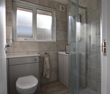 2 bedroom bungalow to rent - Photo 6