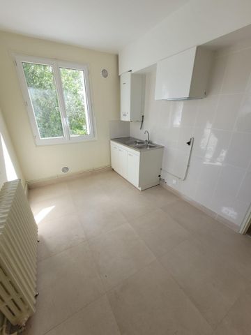 Location Appartement 3 pièces 56m² GOUSSAINVILLE 95190 - Photo 4