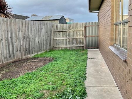 Happiness On Herbert - Photo 4