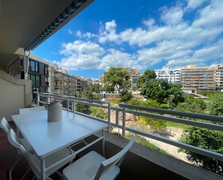 Zona Tenis, apto amueblado con terraza, 4 dormitorios, 3 baños, ascensor, parking. Palma. - Photo 3