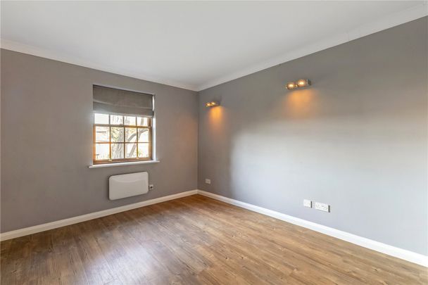 Princes Road, Weybridge, Surrey, KT13 flat to rent - Photo 1