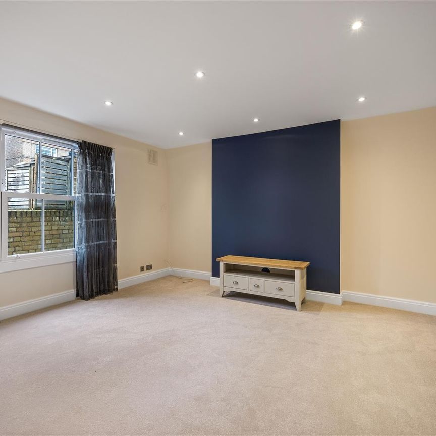 Belsize Road, South Hampstead, London - Photo 1