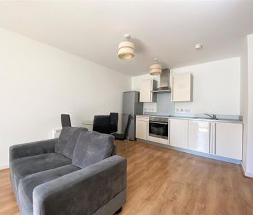 3 bedroom apartment to rent - Photo 2