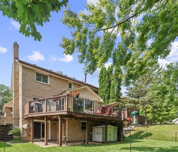 For Lease - 3 Nearctic Court Unit# Bsmt, Whitby, Ontario - Photo 2