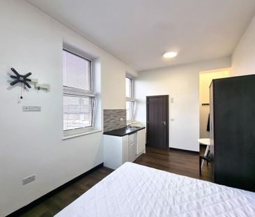 Studio to rent - Photo 4