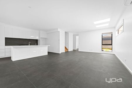 3/3 Kellerman Drive, Point Cook - Photo 4