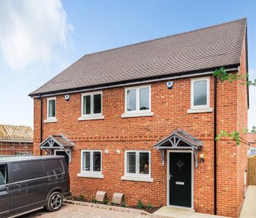 2 bedroom semi-detached house to rent - Photo 3