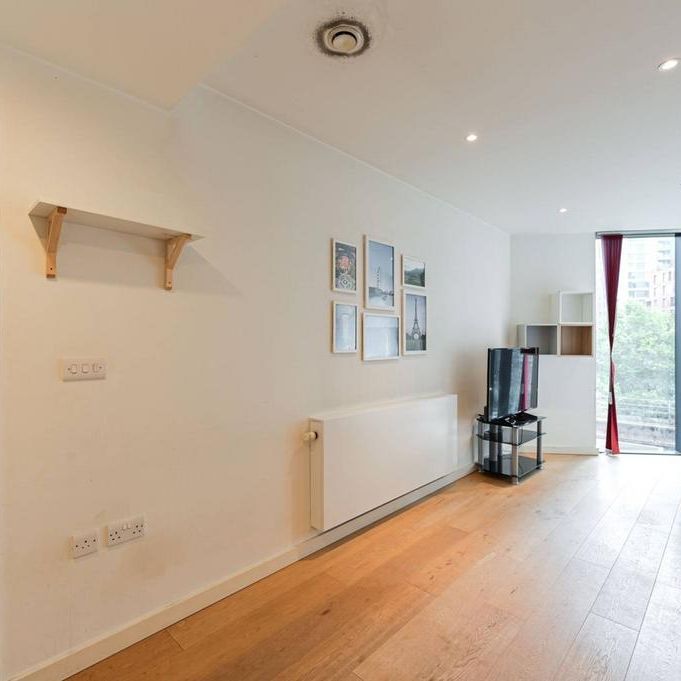 1 bedroom flat to rent - Photo 1