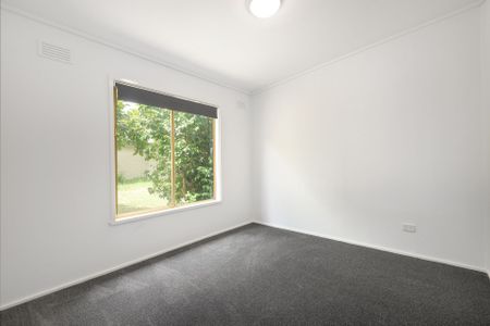 2/22 Bradshaw Street Frankston VIC - Photo 4