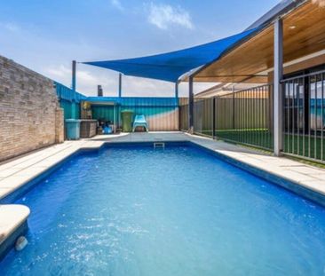 Secret Harbour - Photo 4