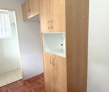 Neat & Comfortable Unit in a Convenient Canley Vale Location - Photo 3