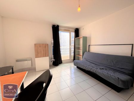 Location Appartement 1 pièce 20m² AVIGNON 84000 - Photo 2