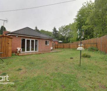 2 bedroom bungalow to rent - Photo 2