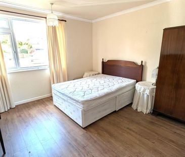 Crimicar Drive, Fulwood, Sheffield - Photo 4