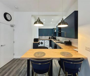 1 bedroom in a house share to rent - Photo 6