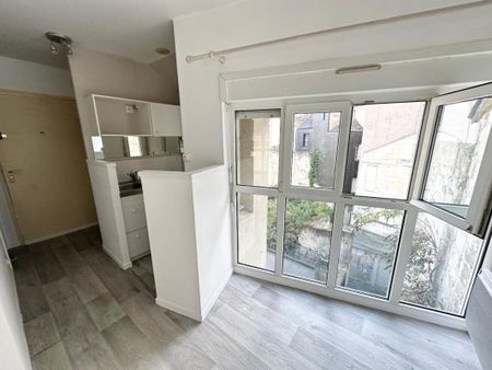 Location Appartement 1 pièce 28m² TOURS 37000 - Photo 5