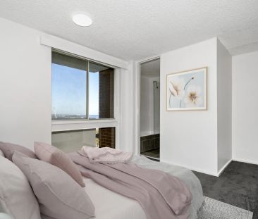 FULLY RENOVATED ON THE ESPLANADE - Photo 2