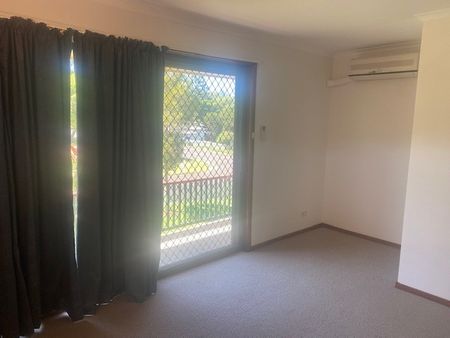 2 Bedroom Townhouse - Lismore Heights - Photo 2