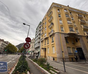 Location Appartement 1 pièce 15m² GRENOBLE 38000 - Photo 5