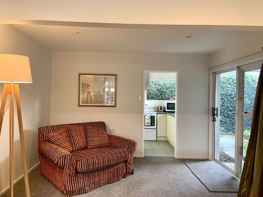 Merivale, 2 bedrooms - Photo 1