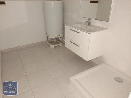 Location Appartement 3 pièces 50m² VILLEFRANCHE SUR SAONE 69400 - Photo 3