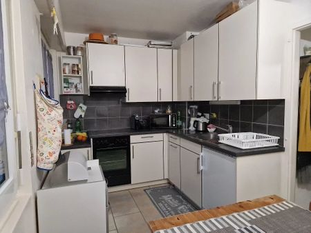 Appartement de 2,5 pièces au 1er étage - Photo 3