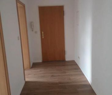 Schöne helle 2 Zimmer Wohnung - frisch renoviert - Photo 1