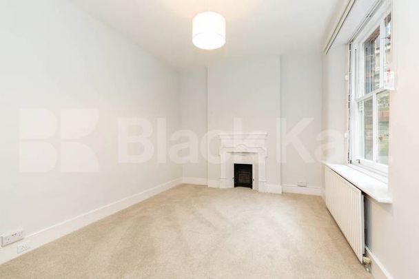 4 bedroom located only a few minutes to Highgate station - Photo 1