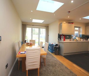 1 bedroom in a house share to rent - Photo 4