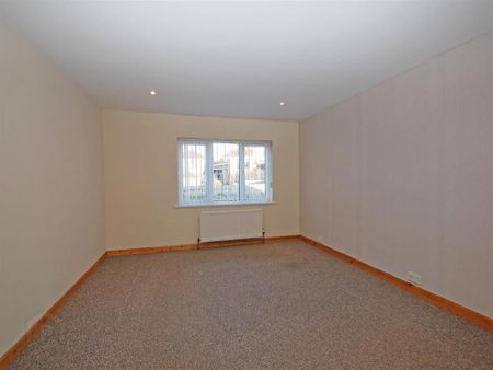 24 Glenholm Crescent, Newton Park, Four Winds, Belfast, BT8 6LS - Photo 2