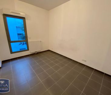 Location Appartement 4 pièces 116m² TOULON 83000 - Photo 3