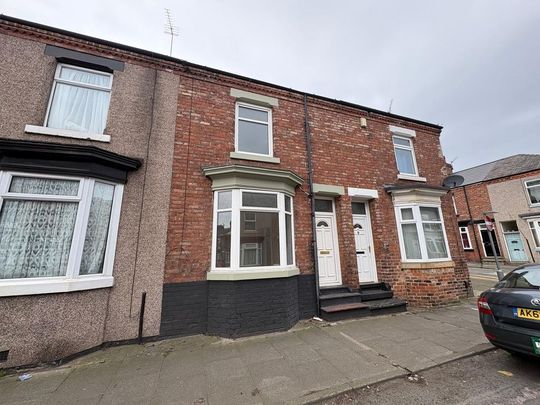 2 bedroom terraced house to rent - Photo 1