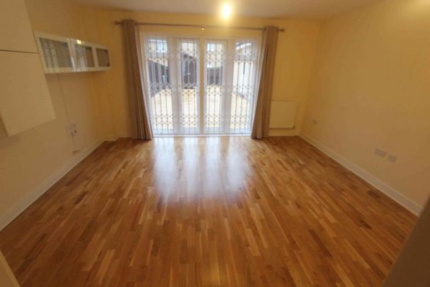 4 bedroom house to rent - Photo 1