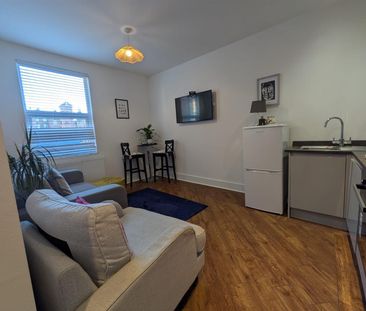 West Street, Scarborough - Photo 2