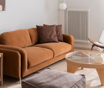 Chalandri Bright 2BR Apartment - Photo 2