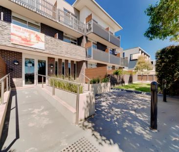 Standard Studio - Photo 6